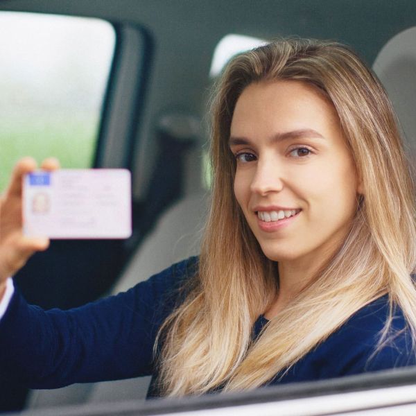 Rinnovo patente Roma